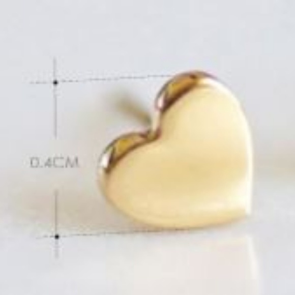 🔥2 for $15🔥 Heart Pierced Earrings - Picture 4 of 8